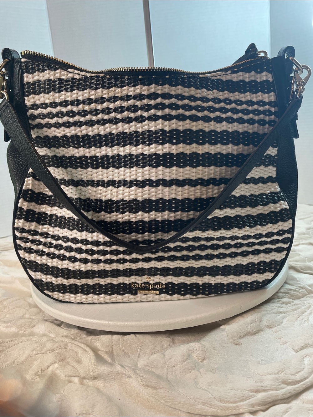 kate spade Cobble Hill Woven straw rattan pebble leather Shoulder Bag